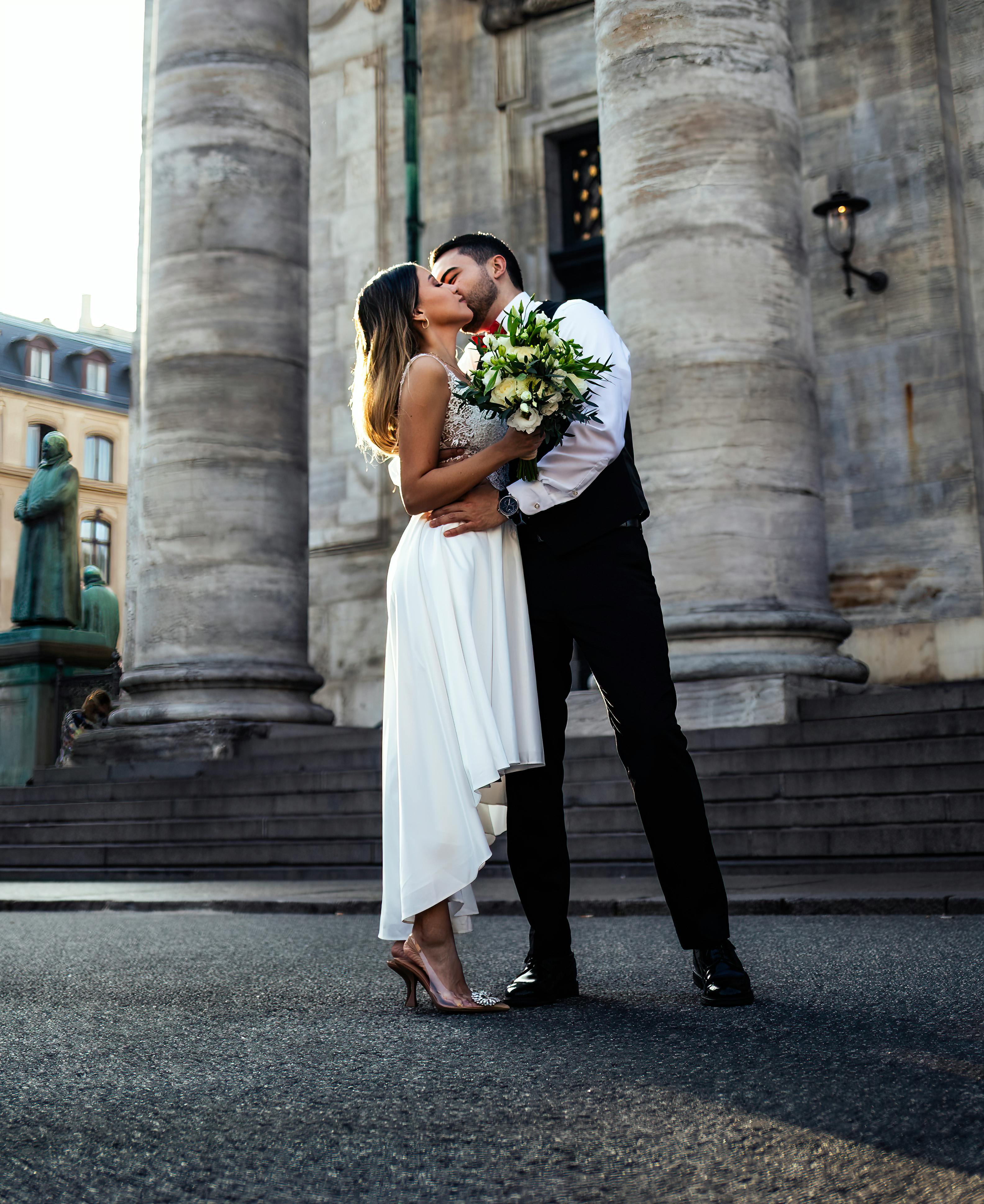 Yeni Evli Çiftler İçin 10 Değerli Öneri